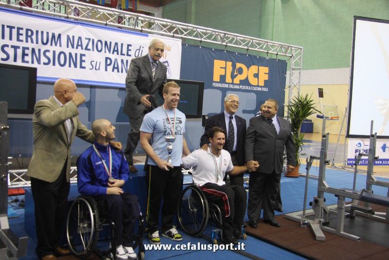 111008 pesi 604_tn.jpg